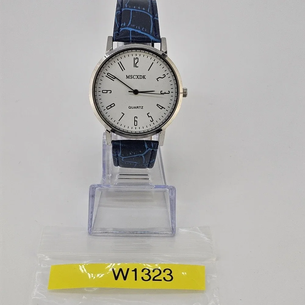 Men's Analog Easy Read Watch 40MM White Dial Blue Faux Leather Bands New Battery
